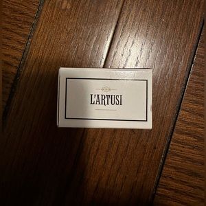 L'artusi matchbook